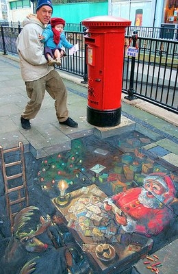 xmas optical illusion by Julian Beever